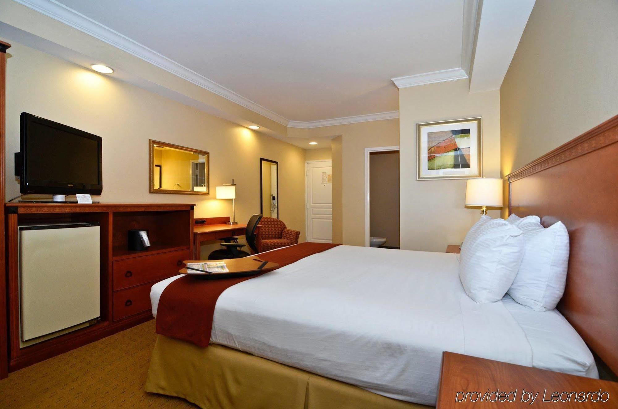 Best Western Plus Kingsland Extérieur photo